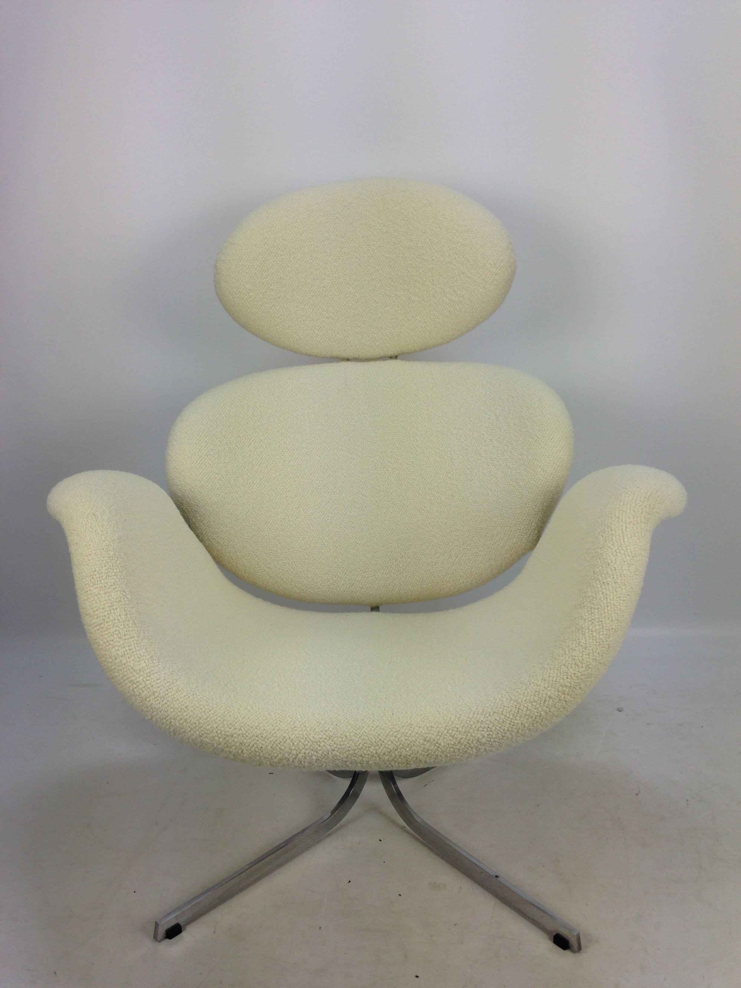 Tulip armchair by Pierre Paulin for Artifort 1959