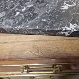 Mahogany commode with mahogany veneer from the Louis XVI period - late 18th century.