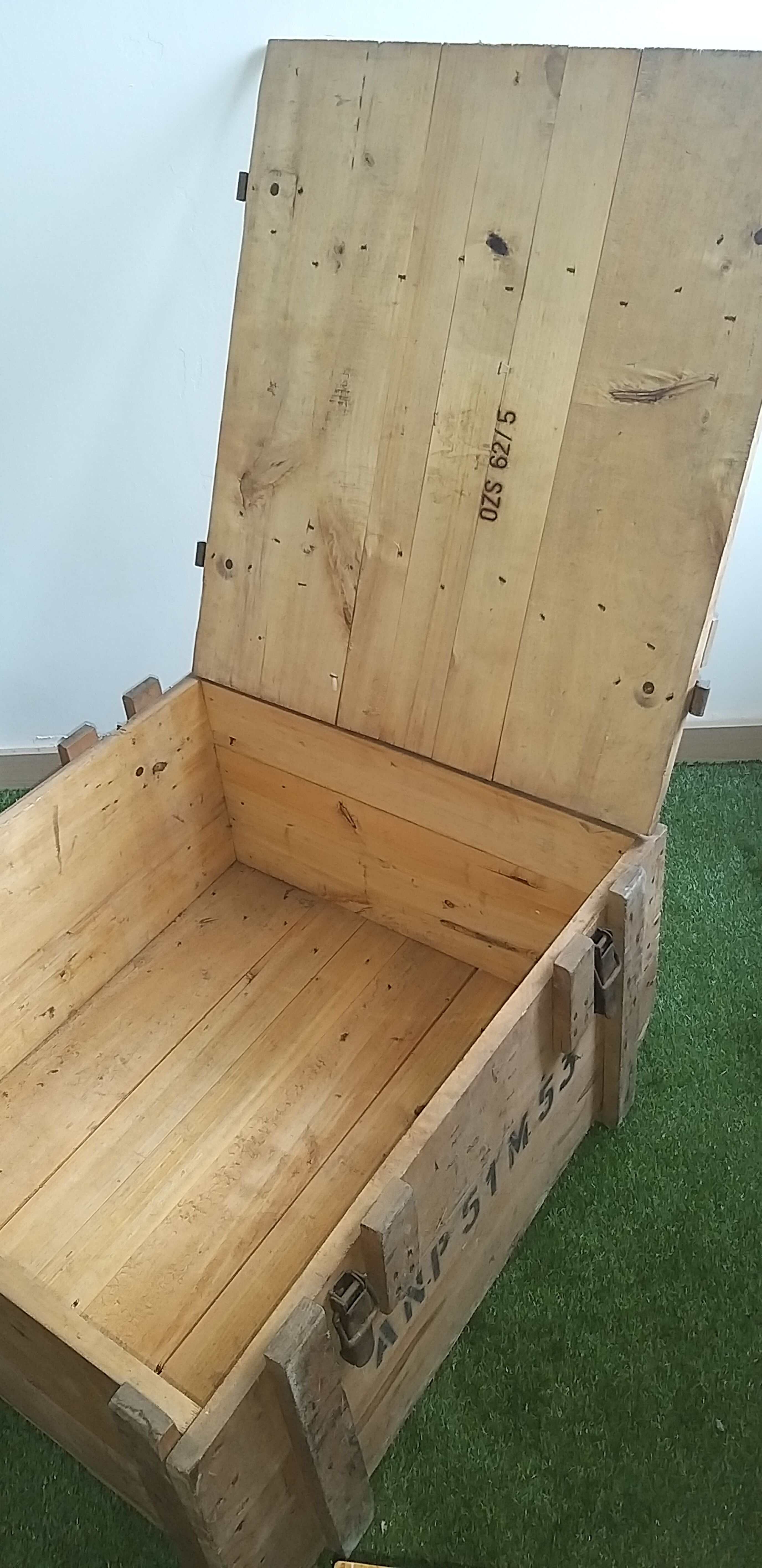 Military wood crate