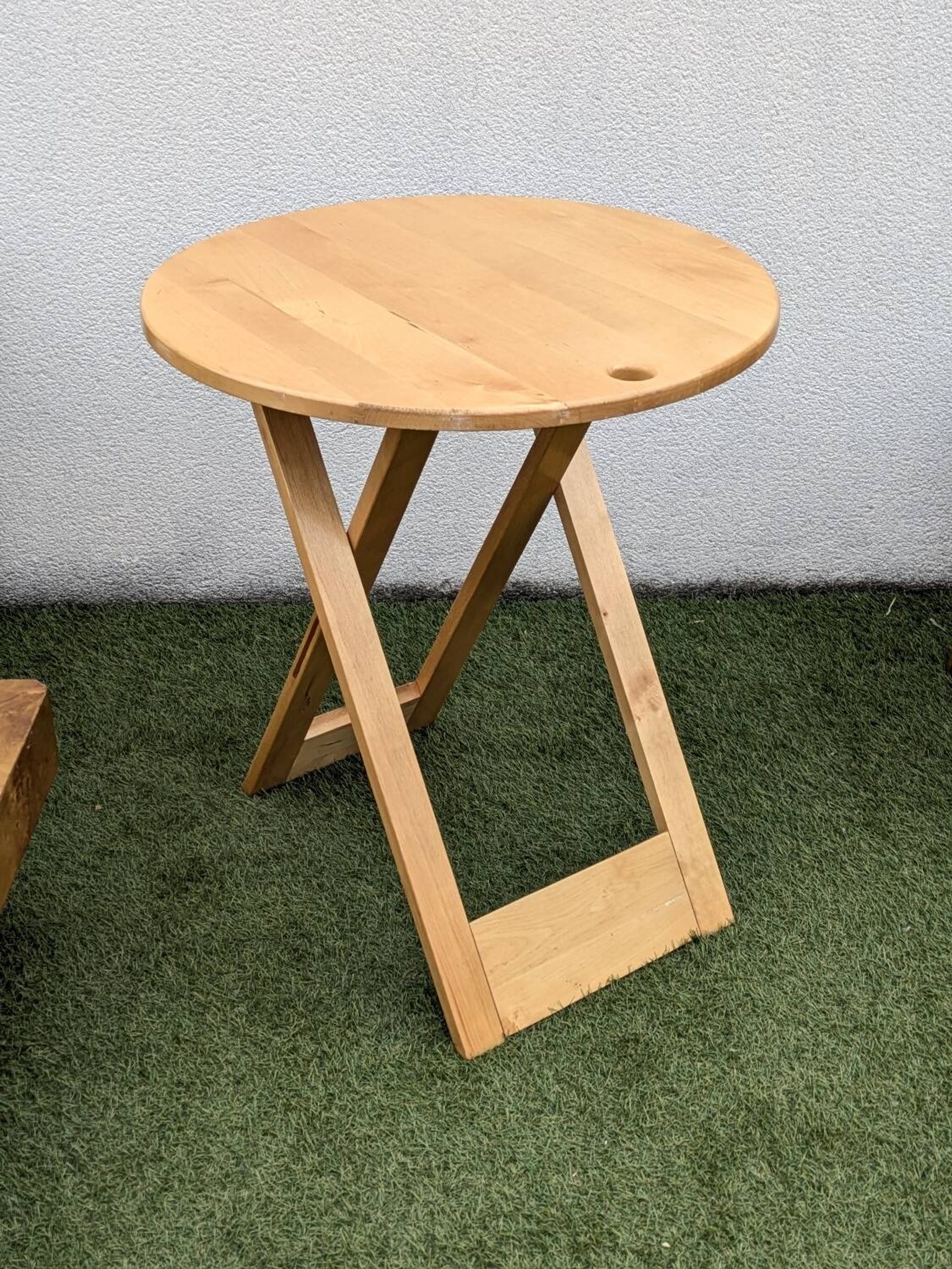 Table pliante design “Suzy” Adrian Reed bois blond vintage 80