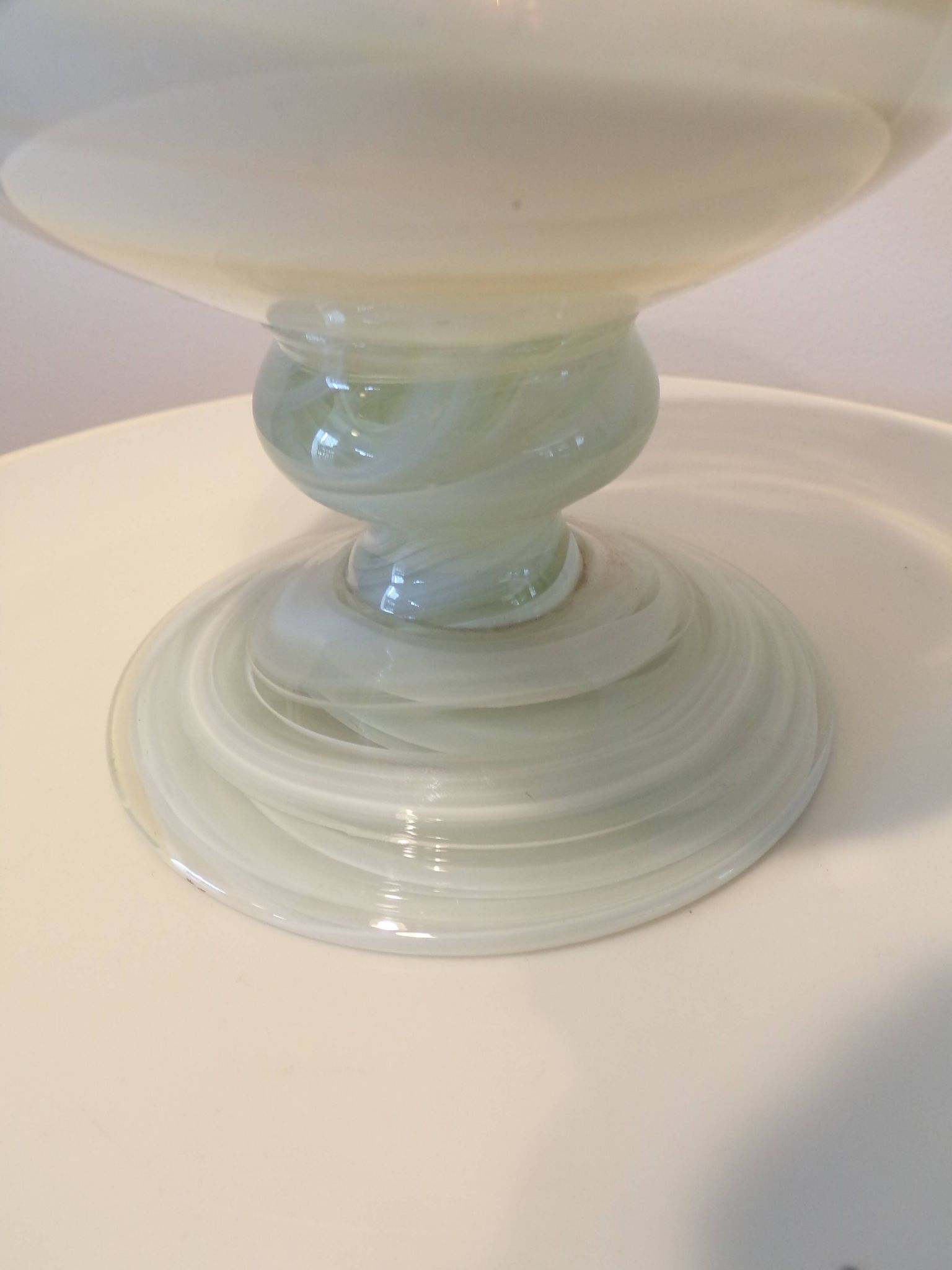 Vase Maure Vieil en verre jaspé Par Bob le Gleis