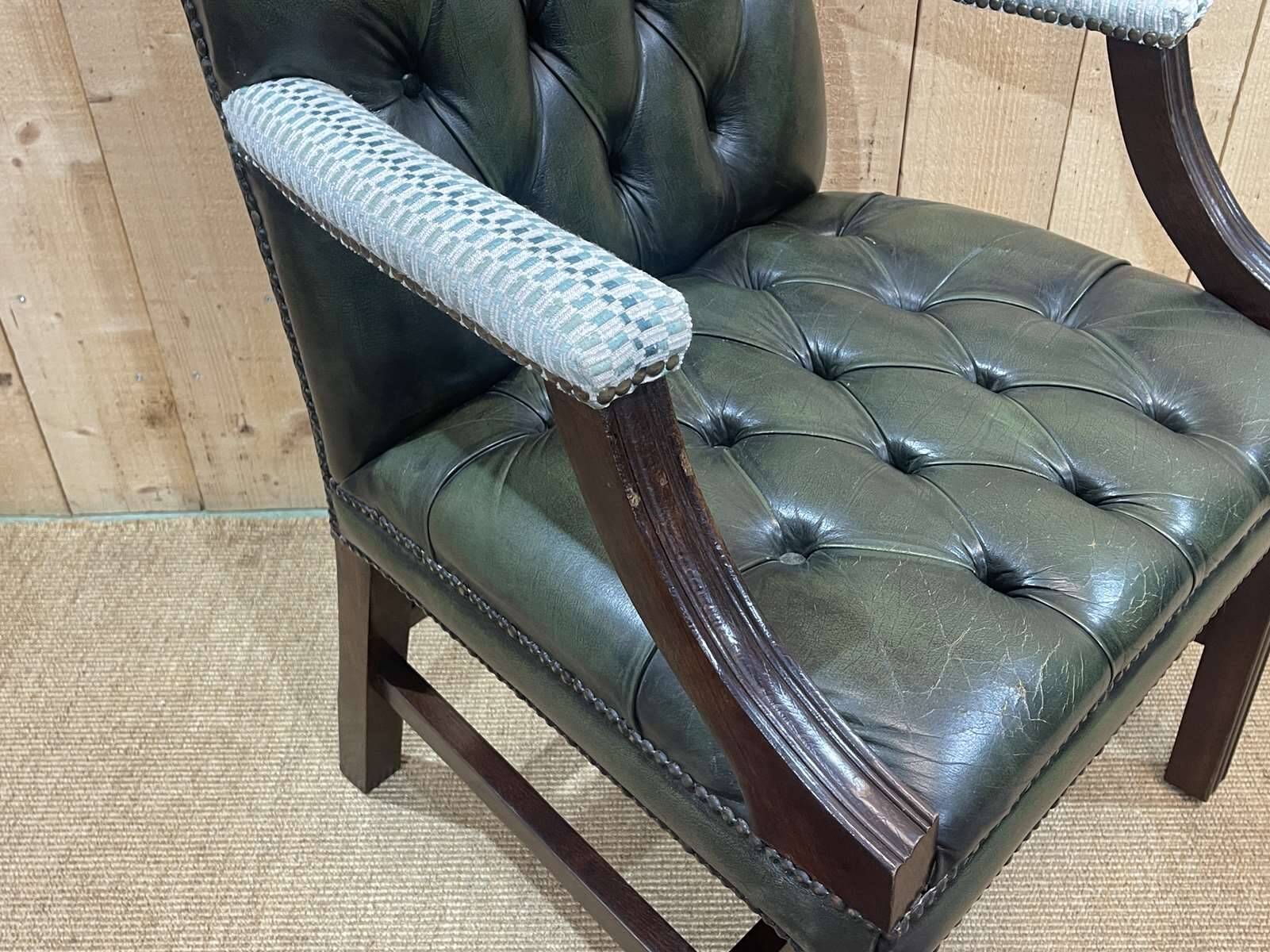 English Chesterfield armchair from the 70s