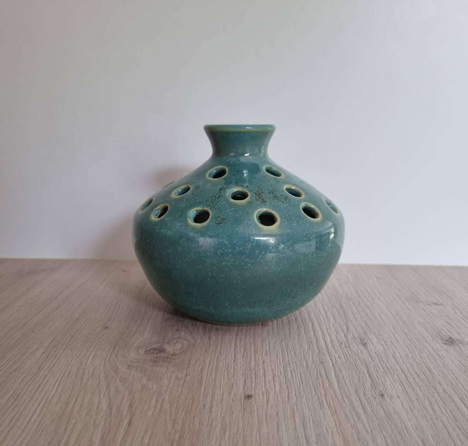 Flower vase