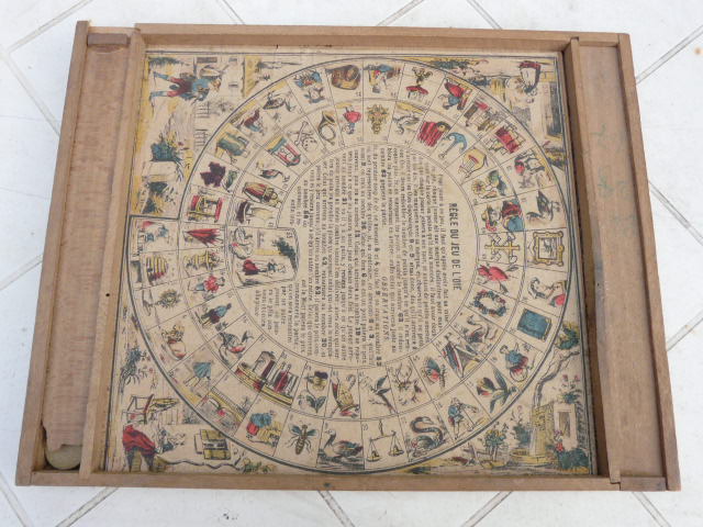 old game of checkers and game of the wooden goose