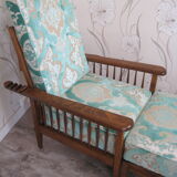 Fauteuil ancien et son repose-pieds