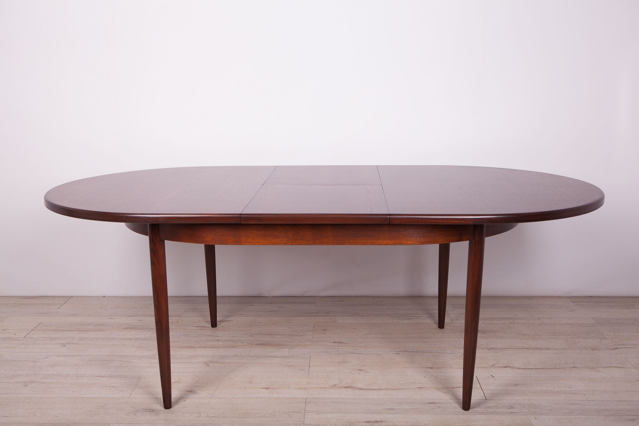Mid century teak dining table from g-plan, 1960s