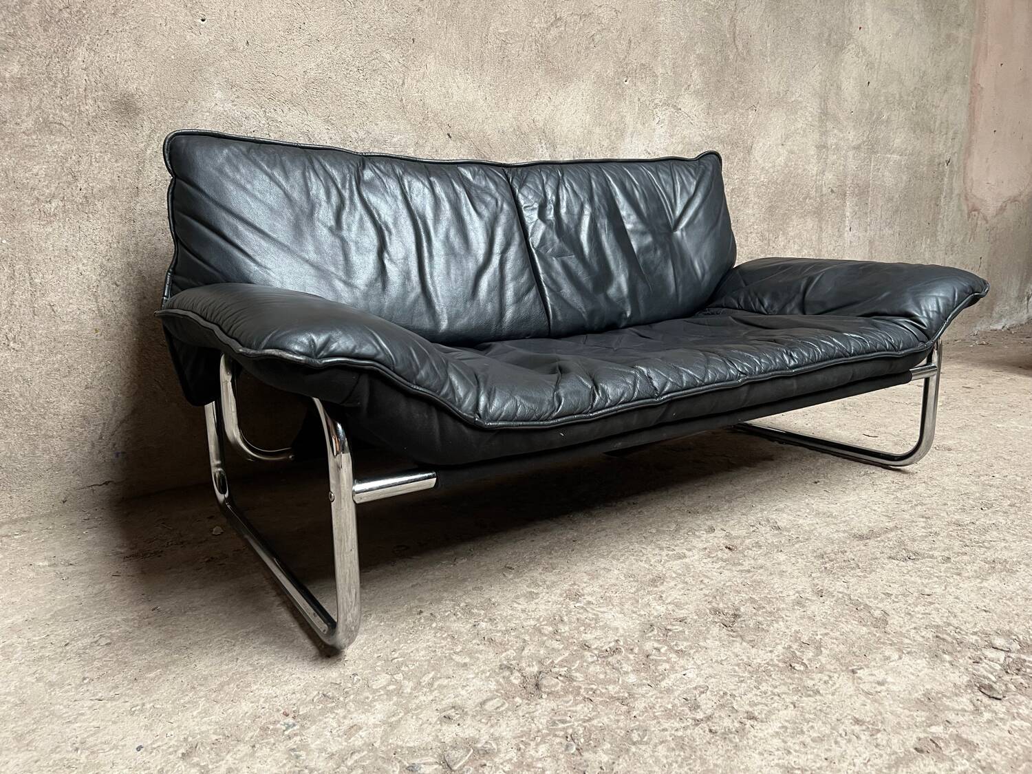 Vintage sofa by Johan Bertil Häggström for Ikéa in leather and chrome metal 1970