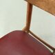 Chaise vintage avec simili cuir rouge