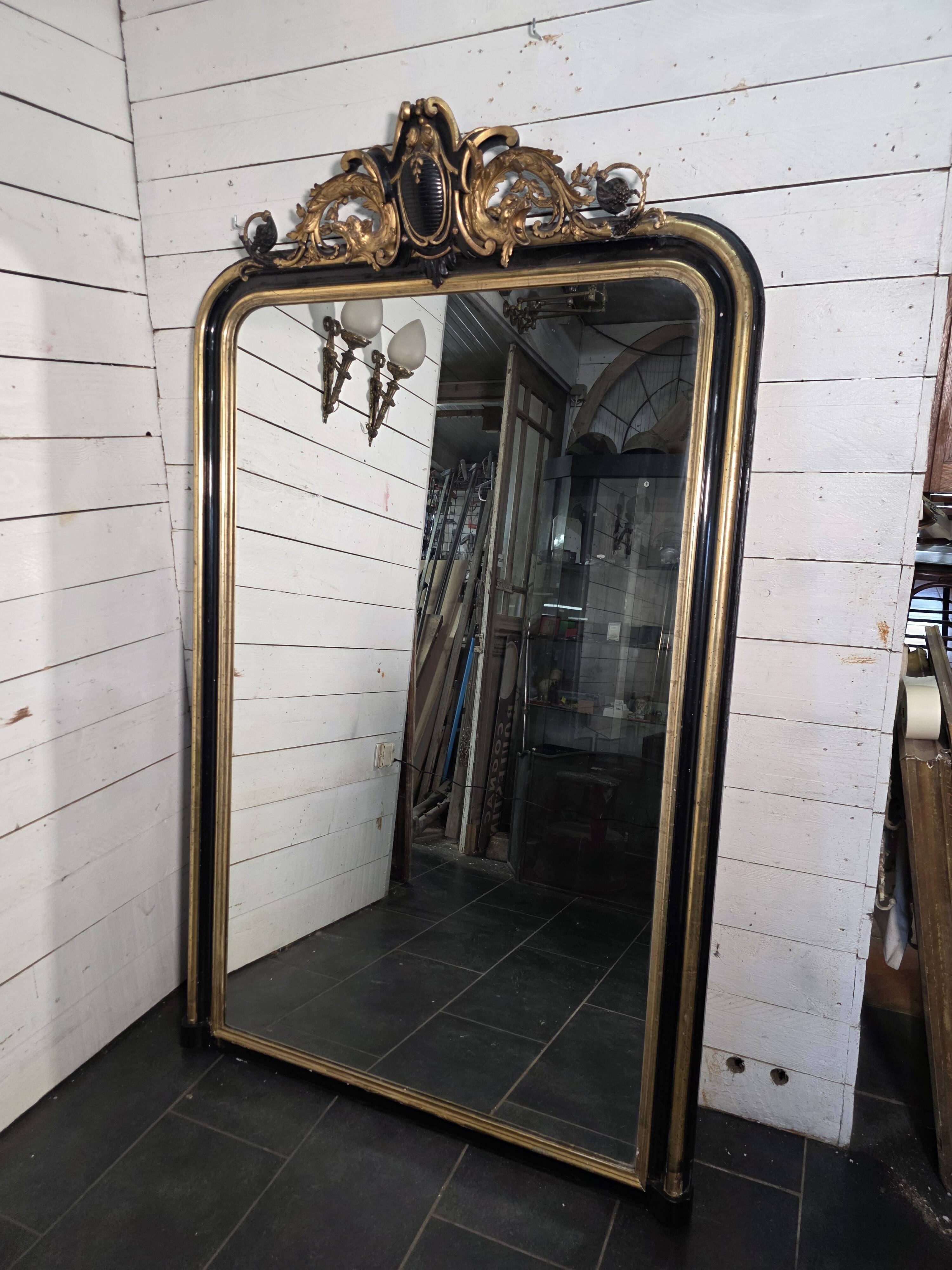 Napoleon III mirror from the 19th century with gold leaf, 190cm H