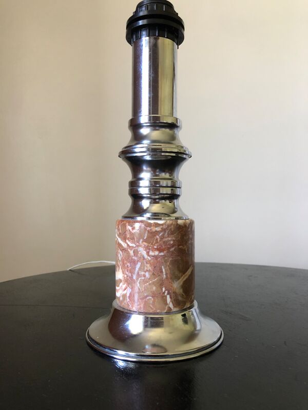 Pied de lampe chrome et marbre rose