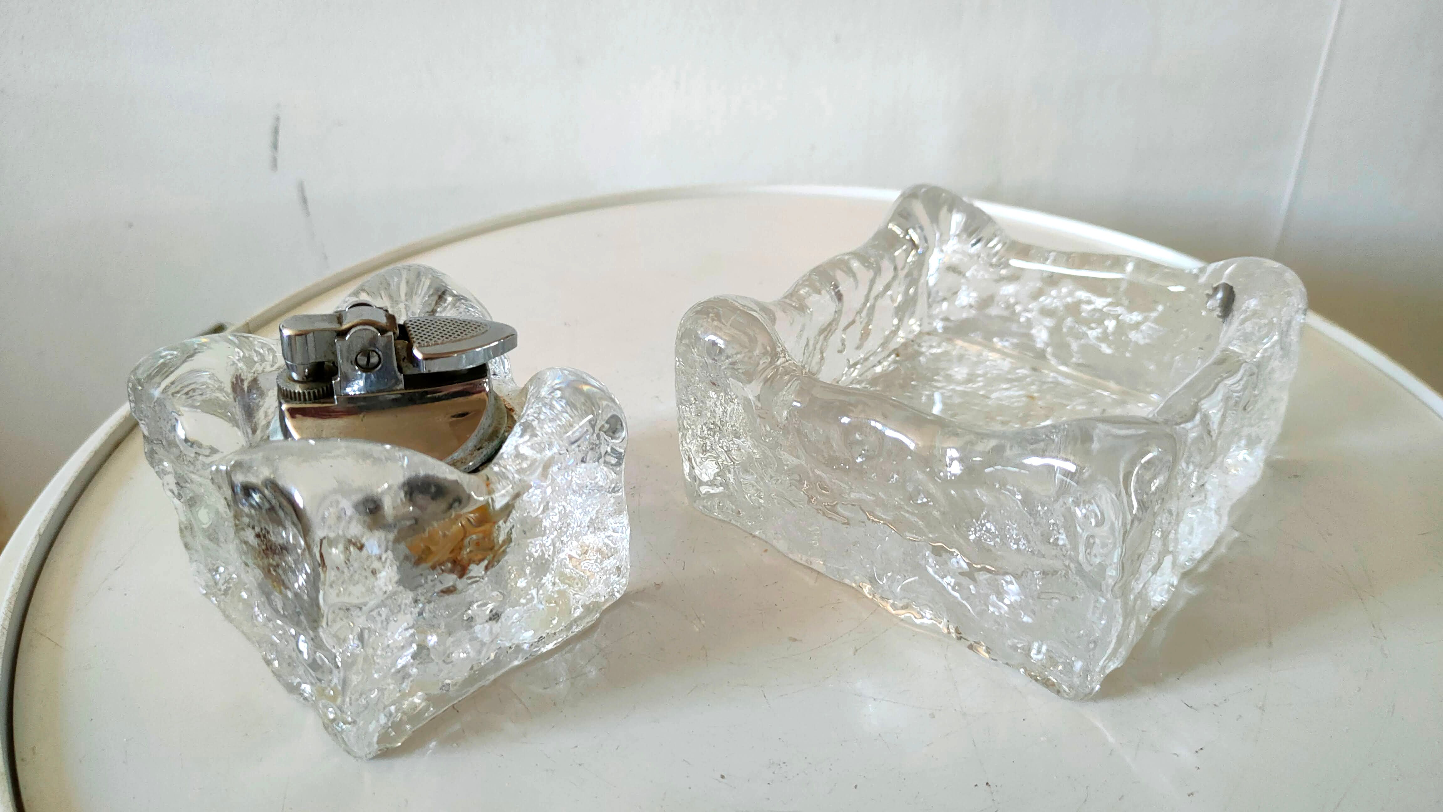 Briquet et cendrier en verre givré Kalmar design années 70