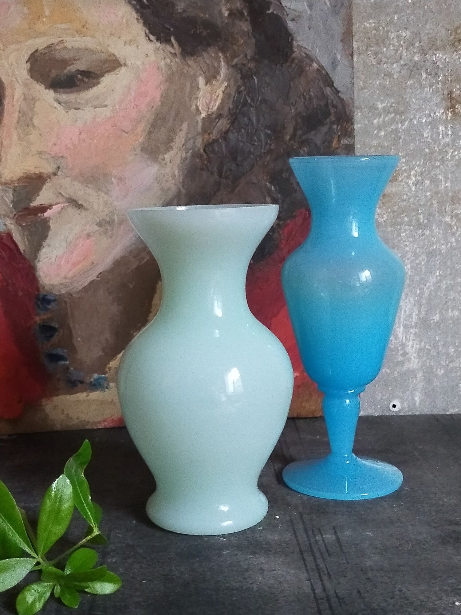 Duo de vases en opaline d'Italie vintages