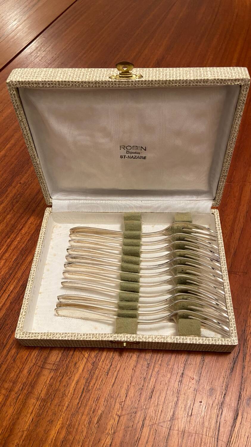 Set of 11 silver-plated cake/oyster forks Guildart 1960 vintage