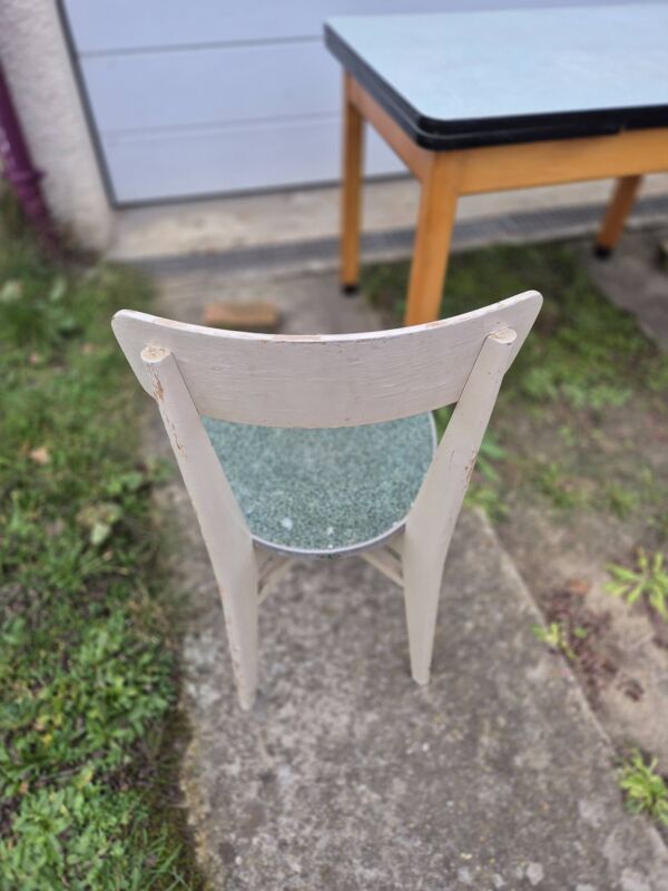 Ensemble table et  chaise vintage scandinave ossature bois et dessus formica