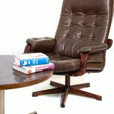 Pair of 2 Swedish swivel leather chairs