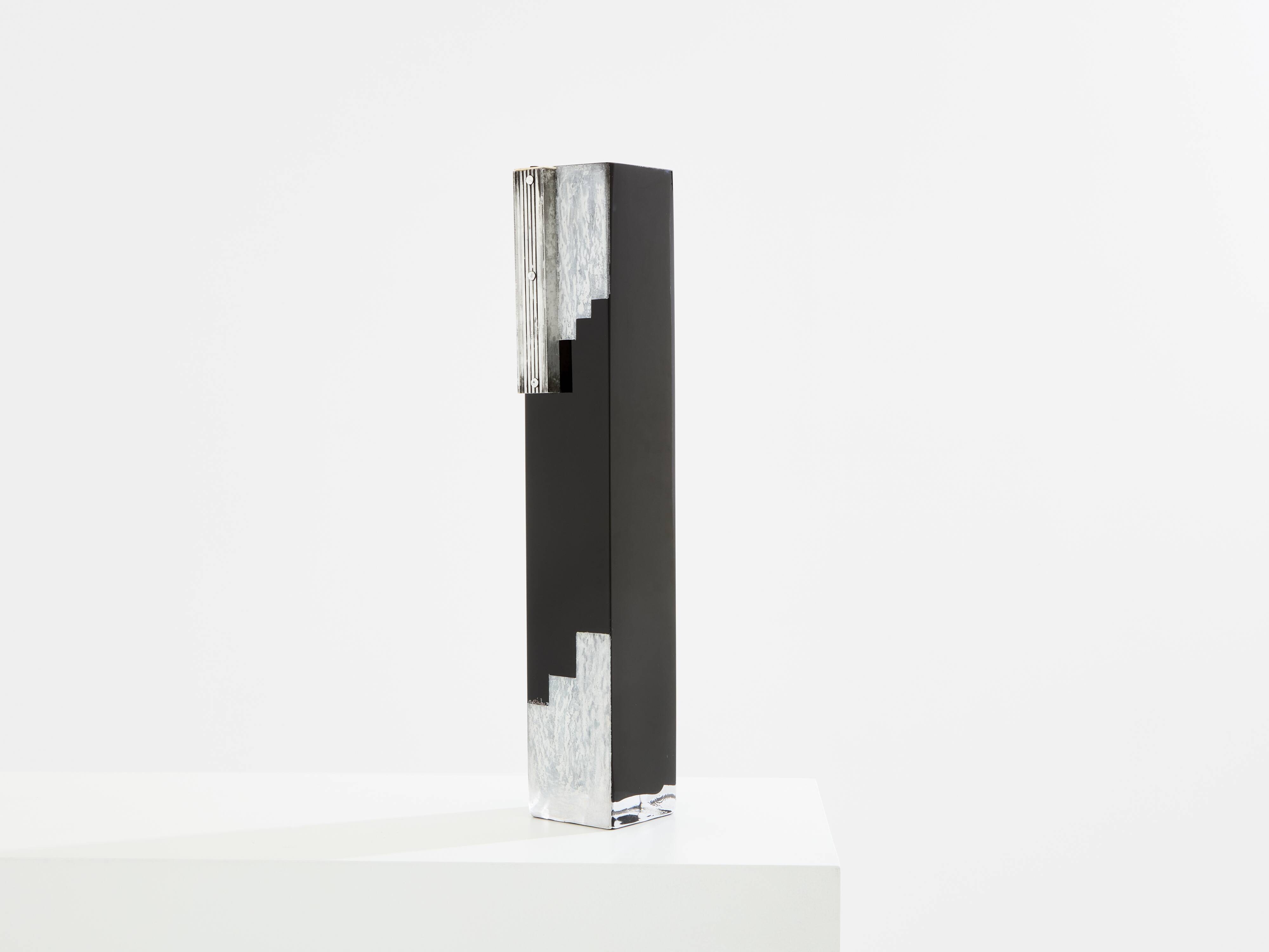 Art Deco vase in black and white opaline glass Anatole Riecke 1939