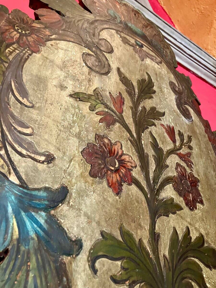 18th Century Rococo Venetian Polychrome and Mecca Lacquered Wooden Wall Sconces with Iron Arms, Set of 2