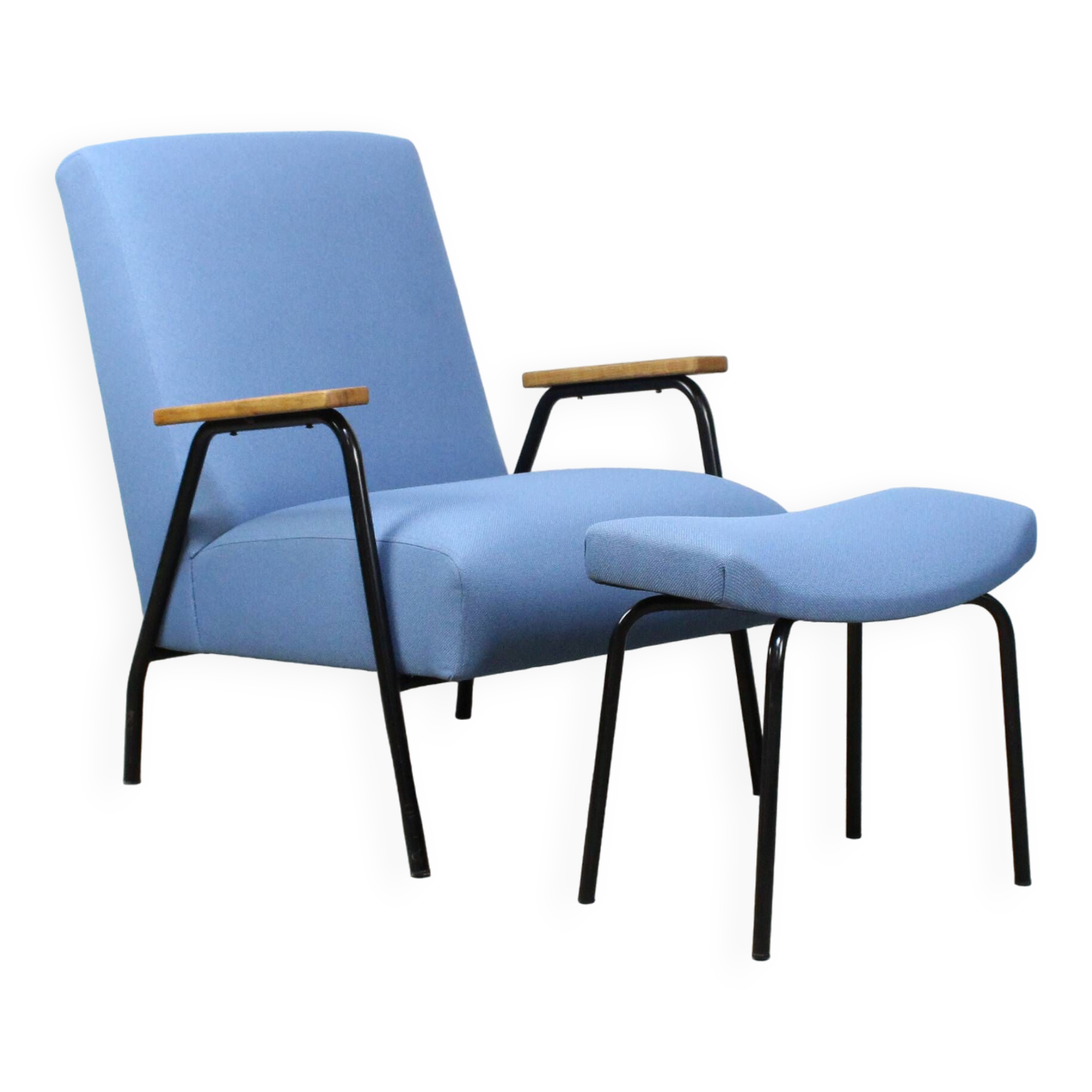 “Rio” armchair and bull ottoman by Pierre Guariche for Meurop 1962