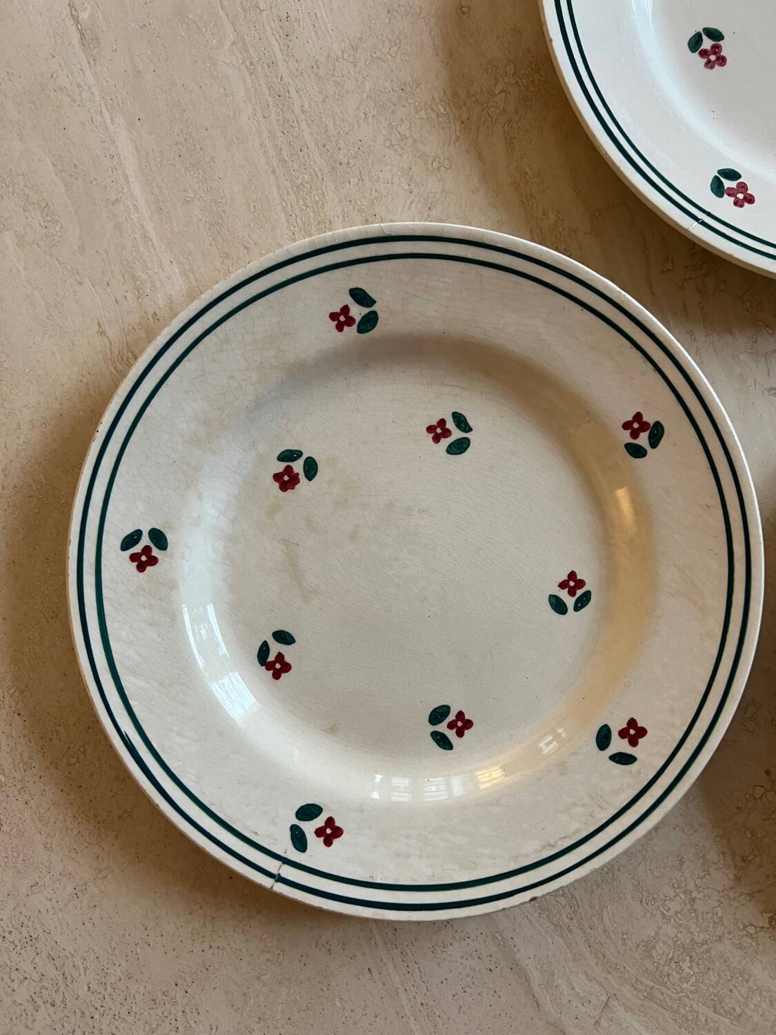 Vintage Gien earthenware dessert plates (4)