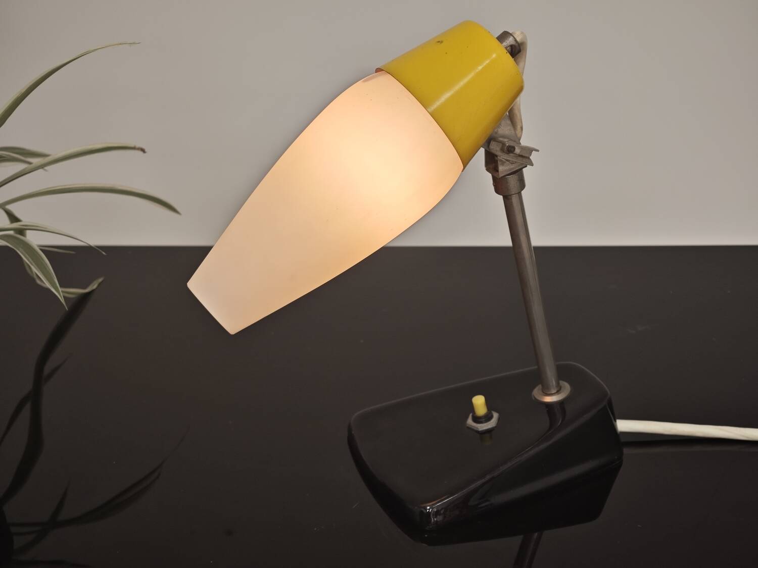 Ceramic table lamp by Jaroslav Anyz for Kamenicky Senov 1956