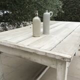 Bouteille en grès forme triangle