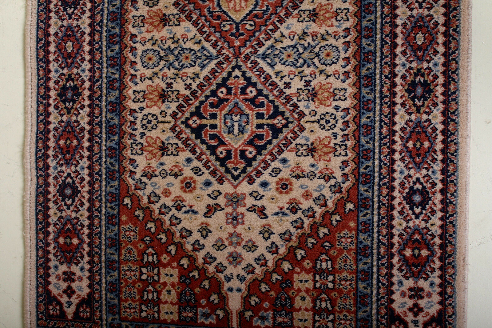 Fringe rug in Persian wool 156x68cm