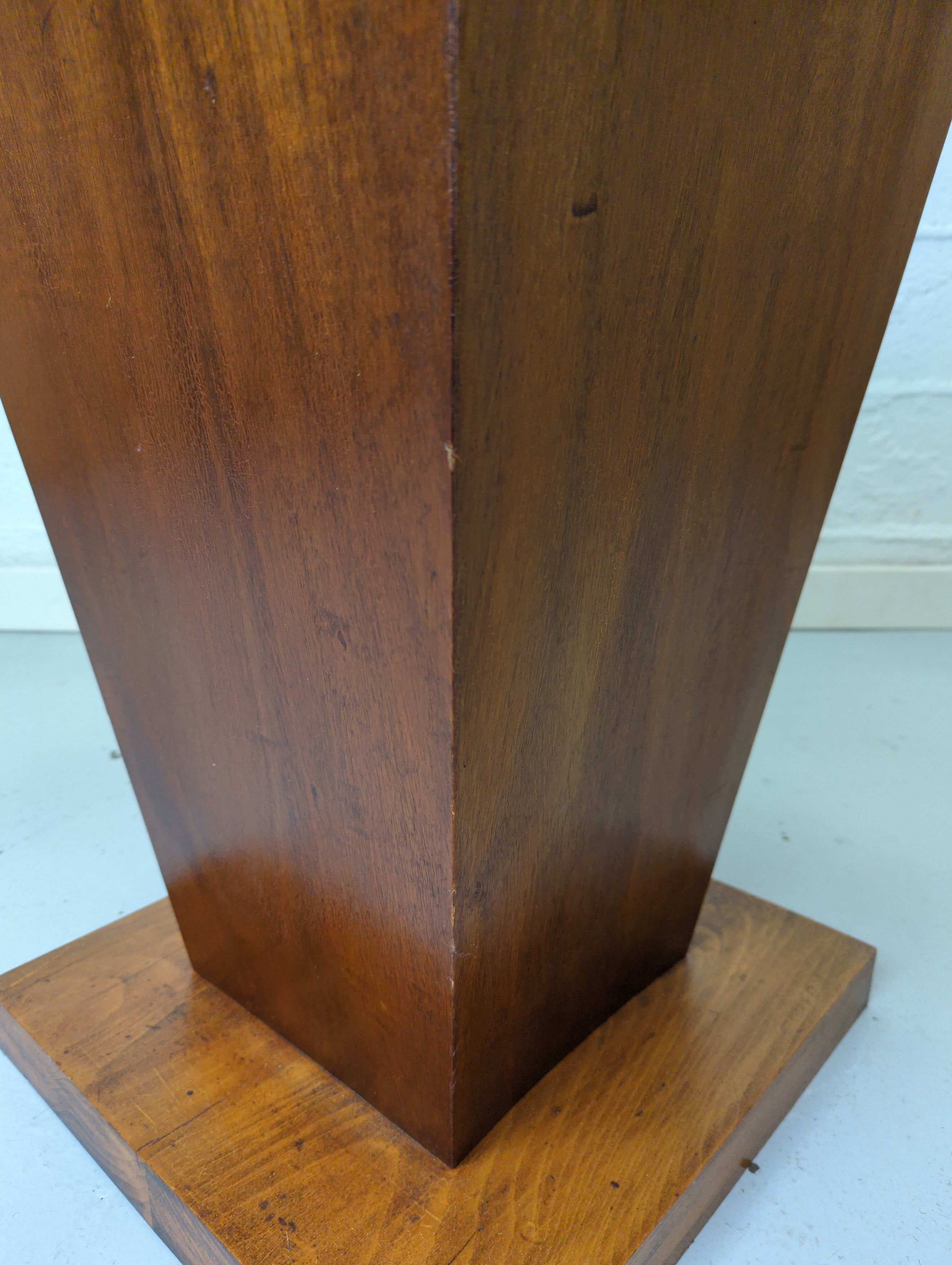 Square pedestal table art deco year 30