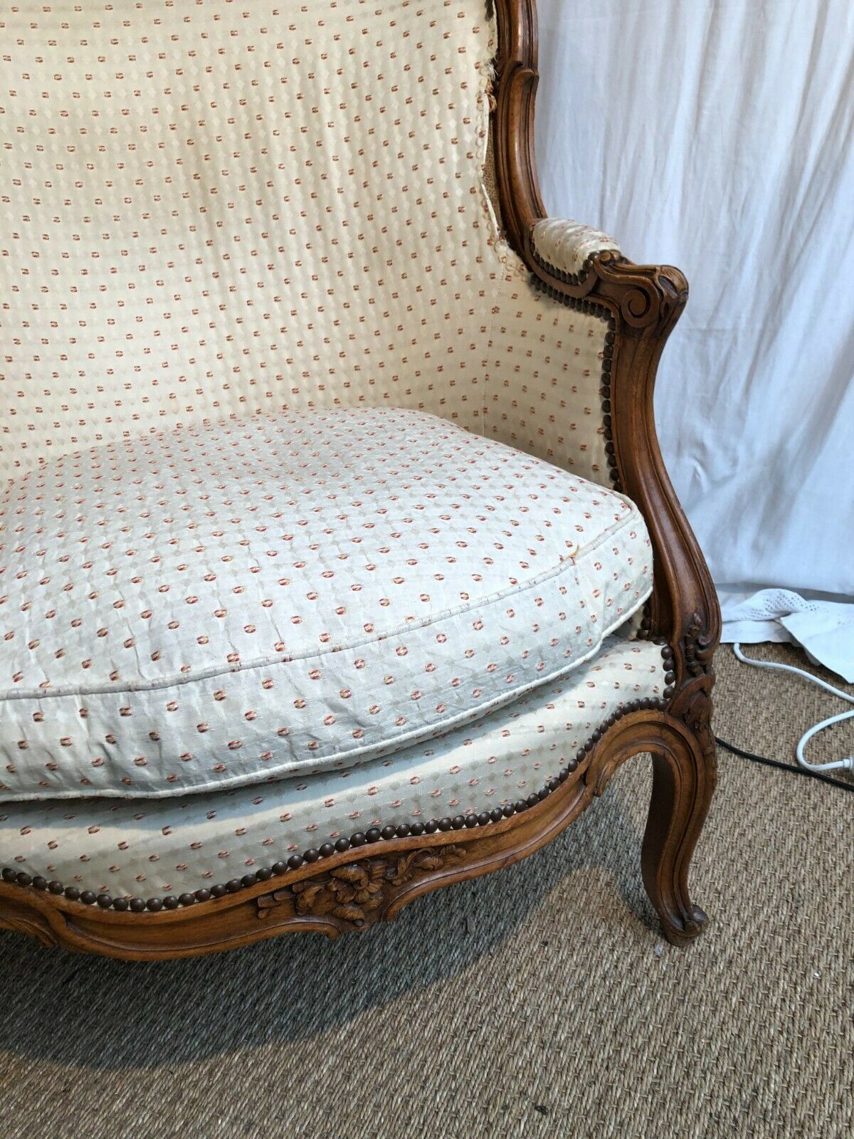 19th century Louis XV-style shepherdess chair