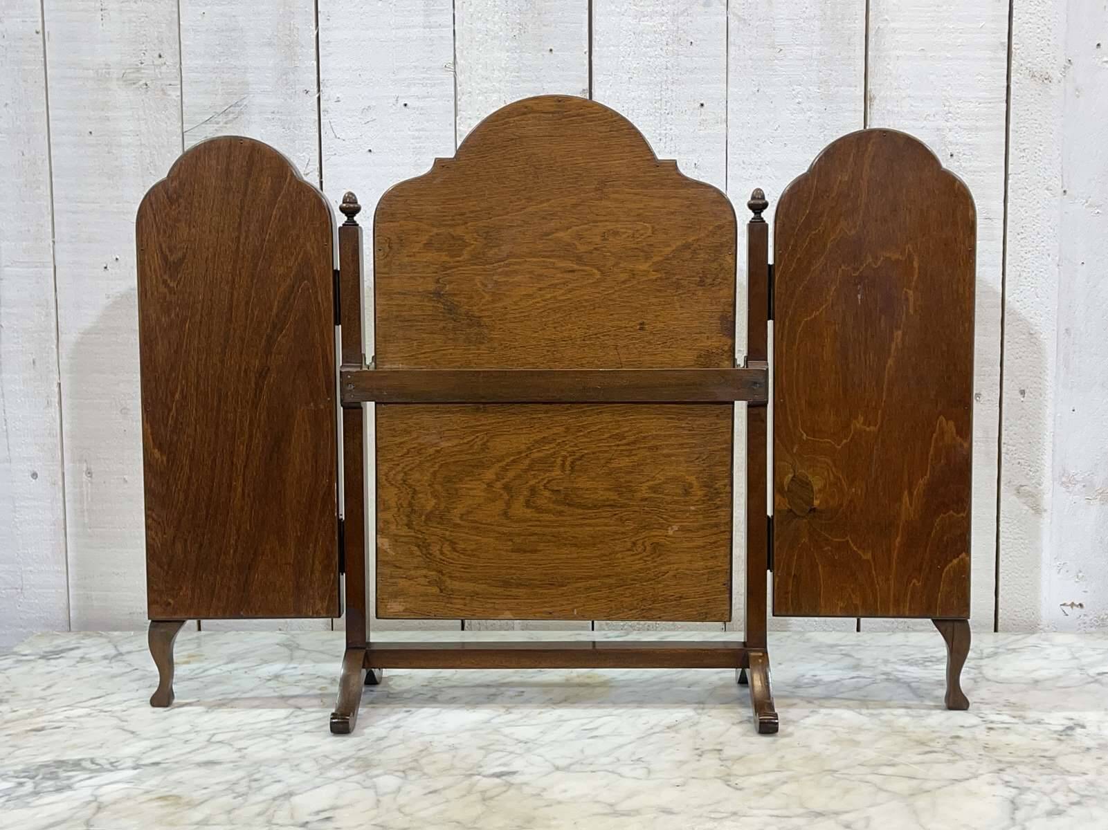 Psyche triptych, English, early 20th century, in mahogany