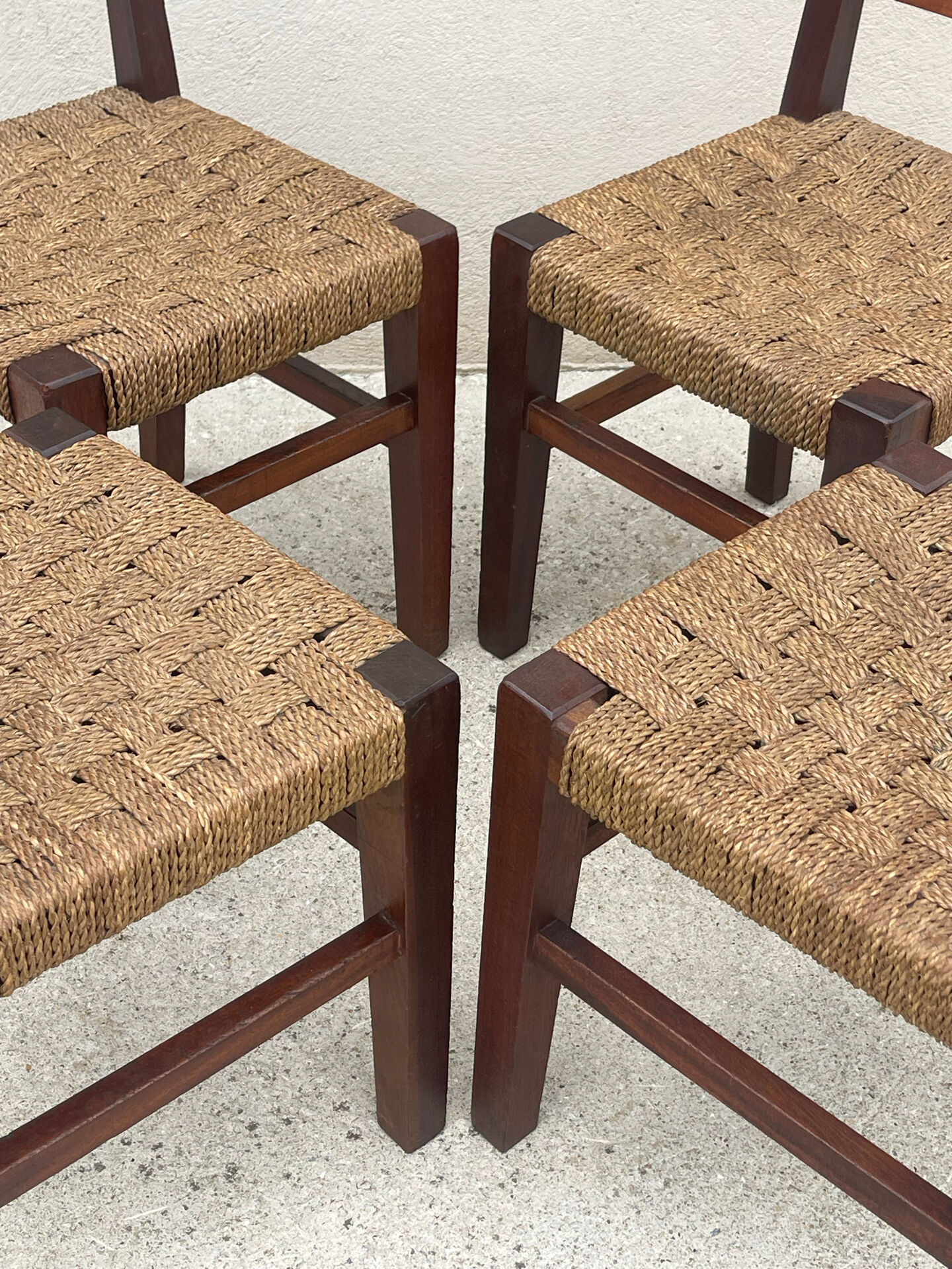 4 modernist chairs from the 1950s.