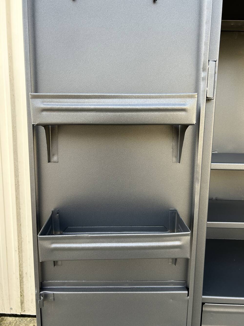 Metal kitchen cabinet, ball handles, 1950s