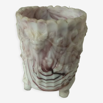 Vase a violette tripode en opaline jaspe tete de chimère epoque Charles X