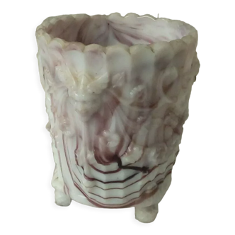 Vase a violette tripode en opaline jaspe tete de chimère epoque Charles X