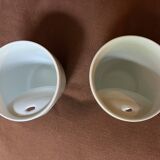 Paire mugs blancs faïence porte cuillère moderne rare