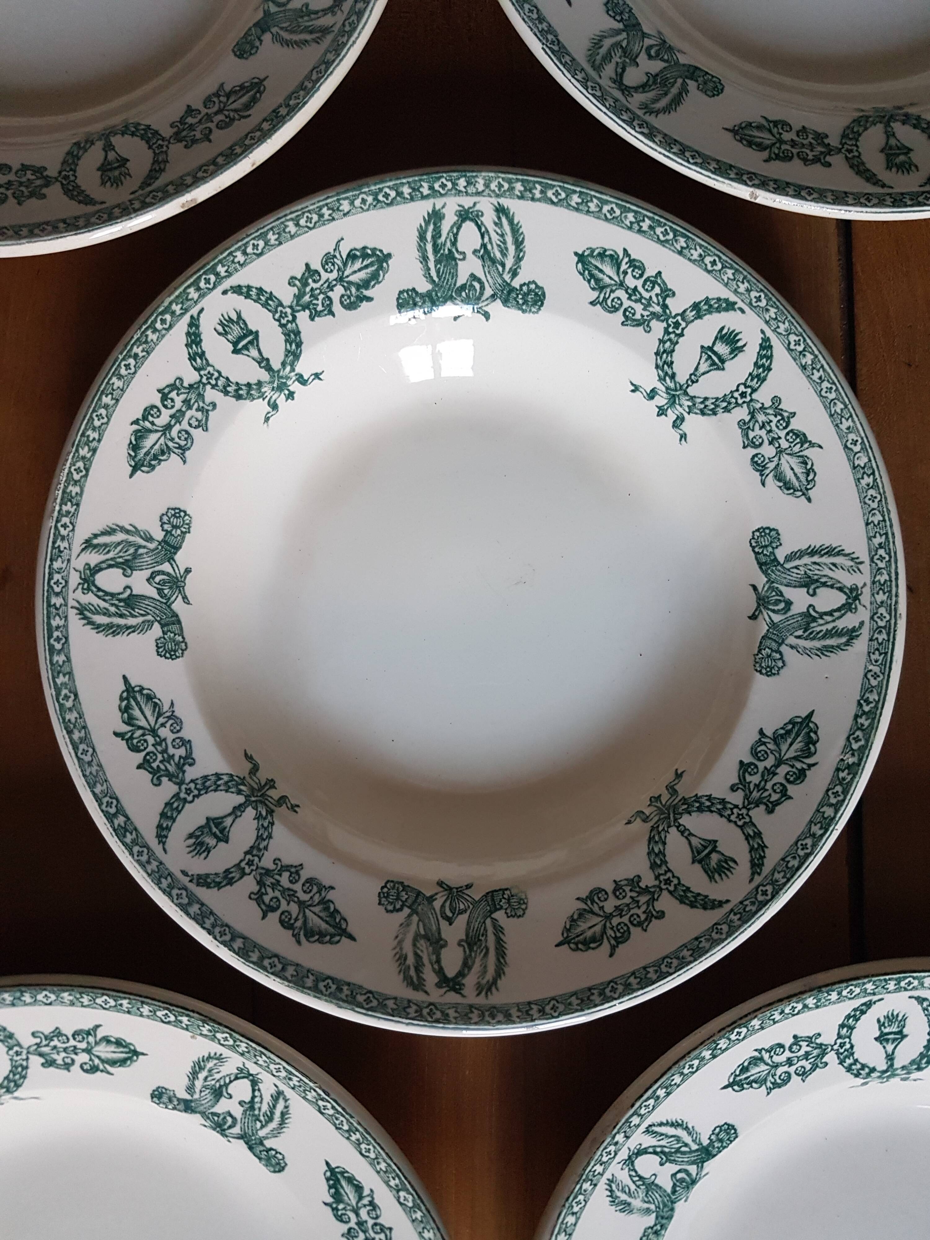 5 assiettes creuses Givors