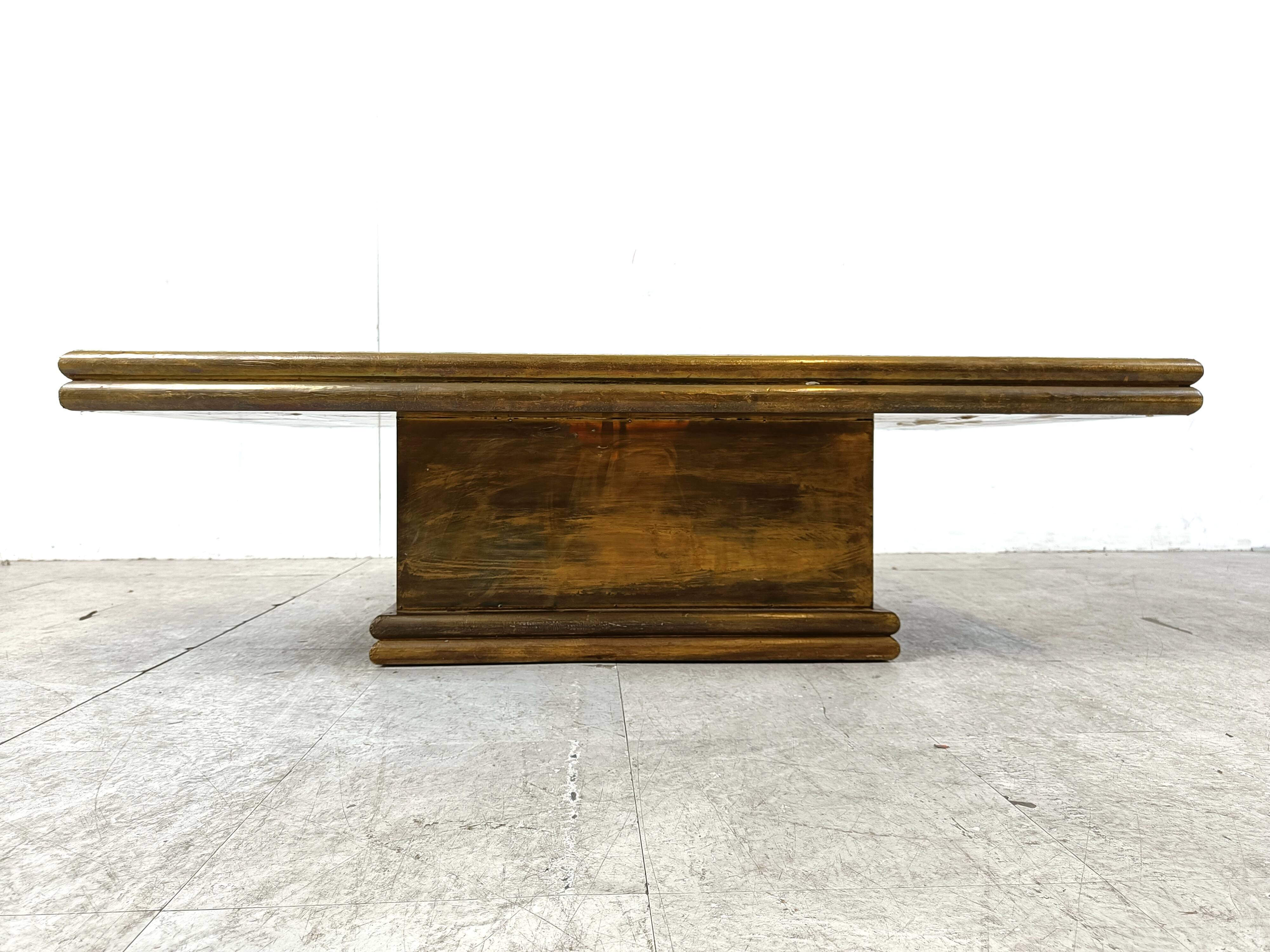 Table basse vintage en laiton par Rodolfo Dubarry, 1970