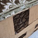 Canapé danois courbé 2 places des années 1960, velours d'ameublement vert, bois de hêtre.