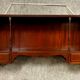 Hanging shelf napoleon iii era mahogany and clear nets