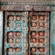 Porte indienne en vieux teck