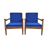 Paire de fauteuils scandinaves années 50 teck massif