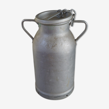 Pot à lait 1950