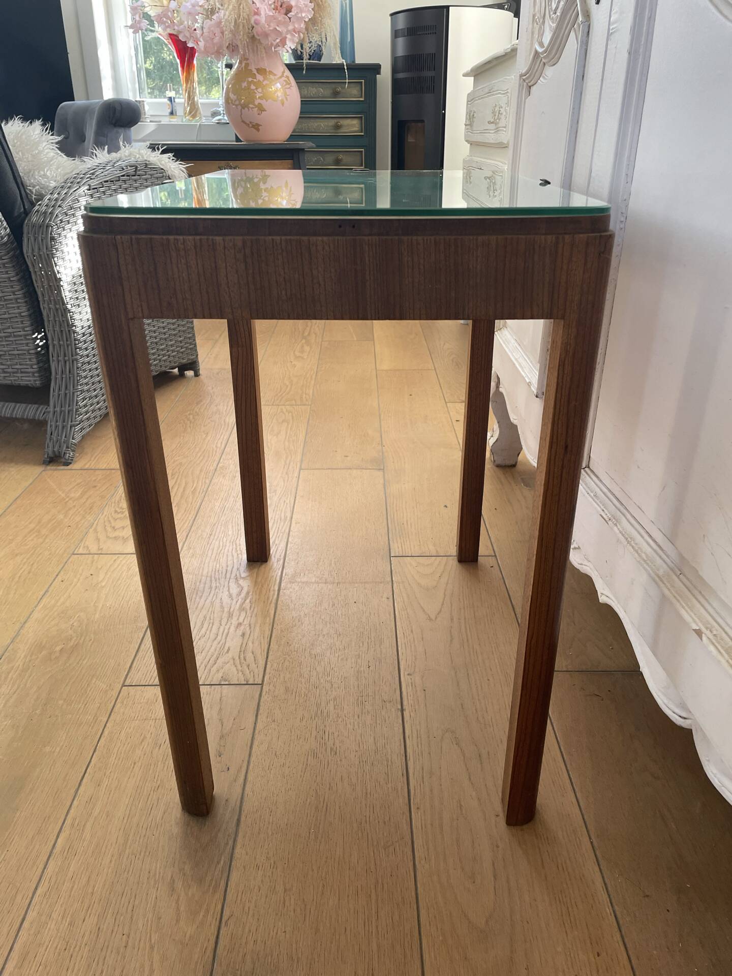 Table d'appoint de style scandinave