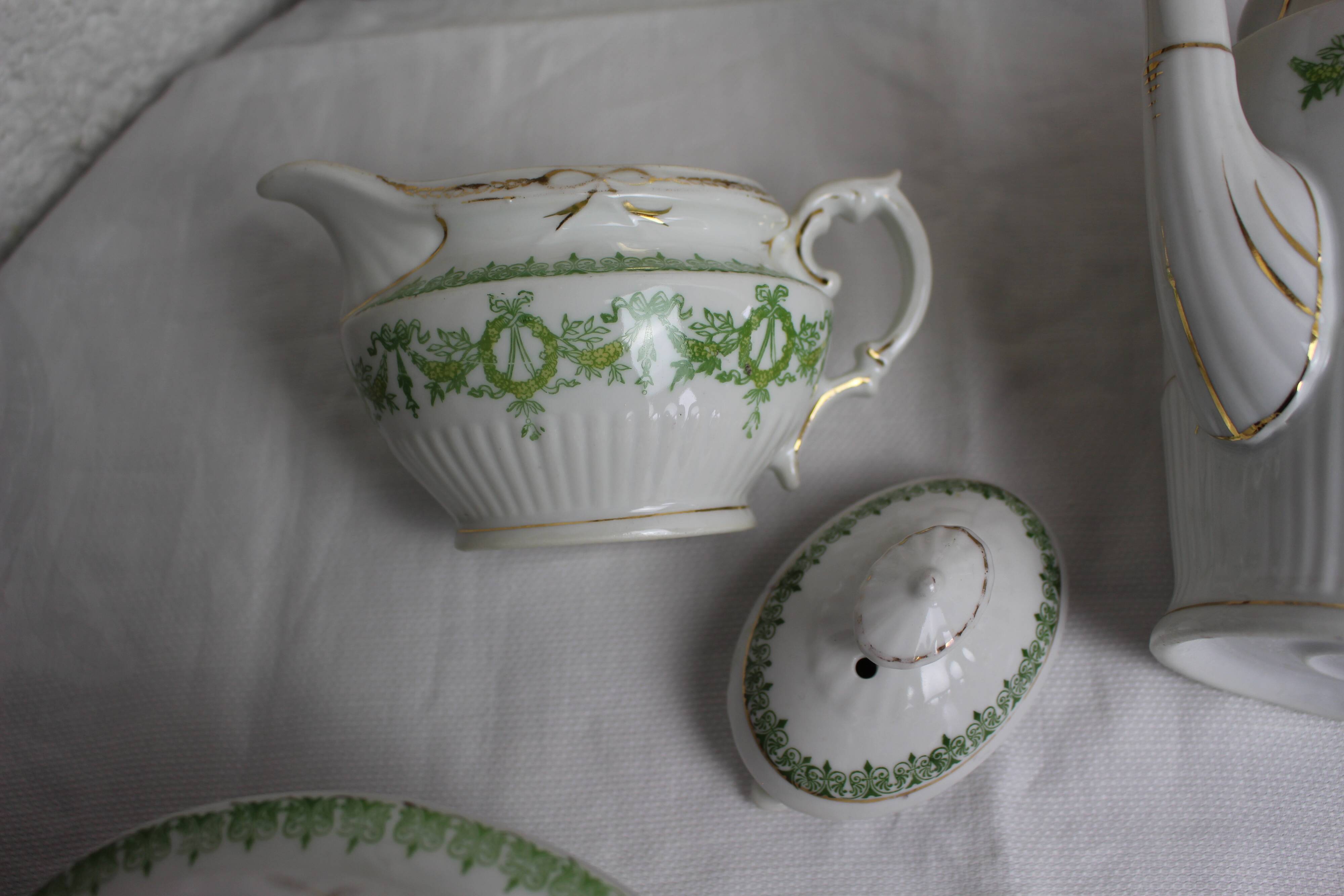 19th century porcelain coffee/teapot service