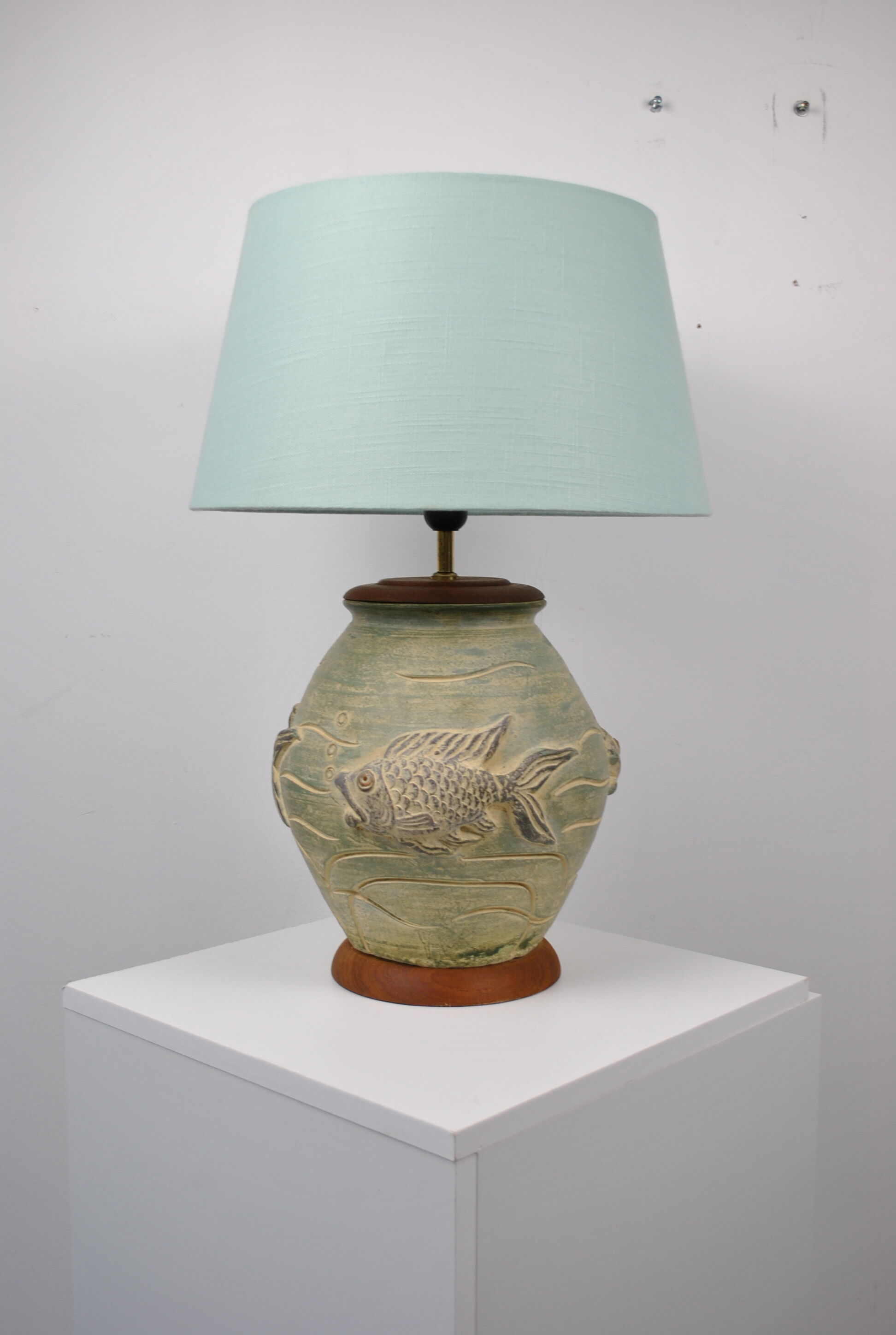 Ceramic lamp decorated fish in relief circa 1970