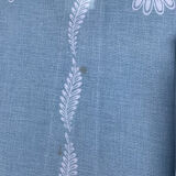 Oval tablecloth and 6 towels