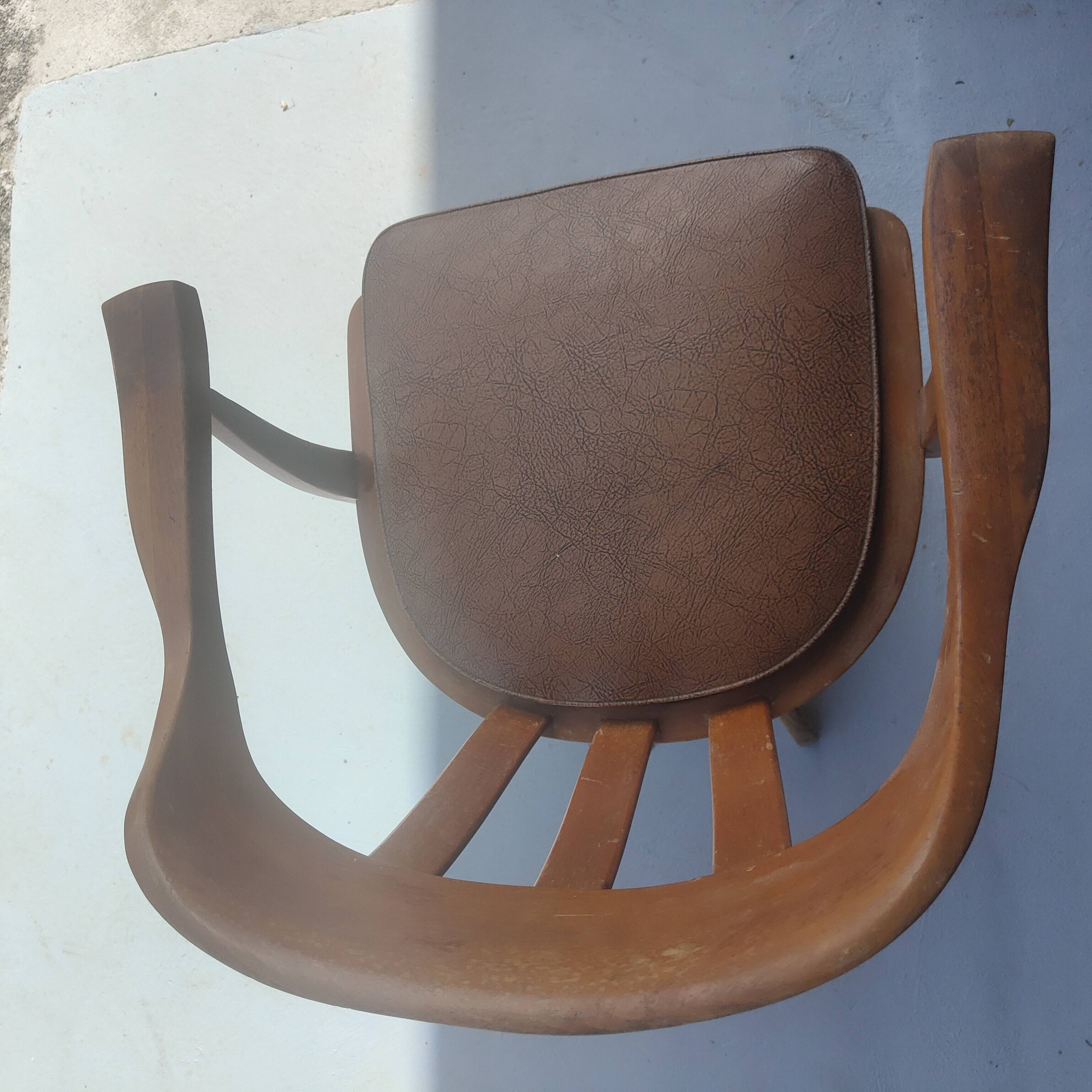 Swivel chair