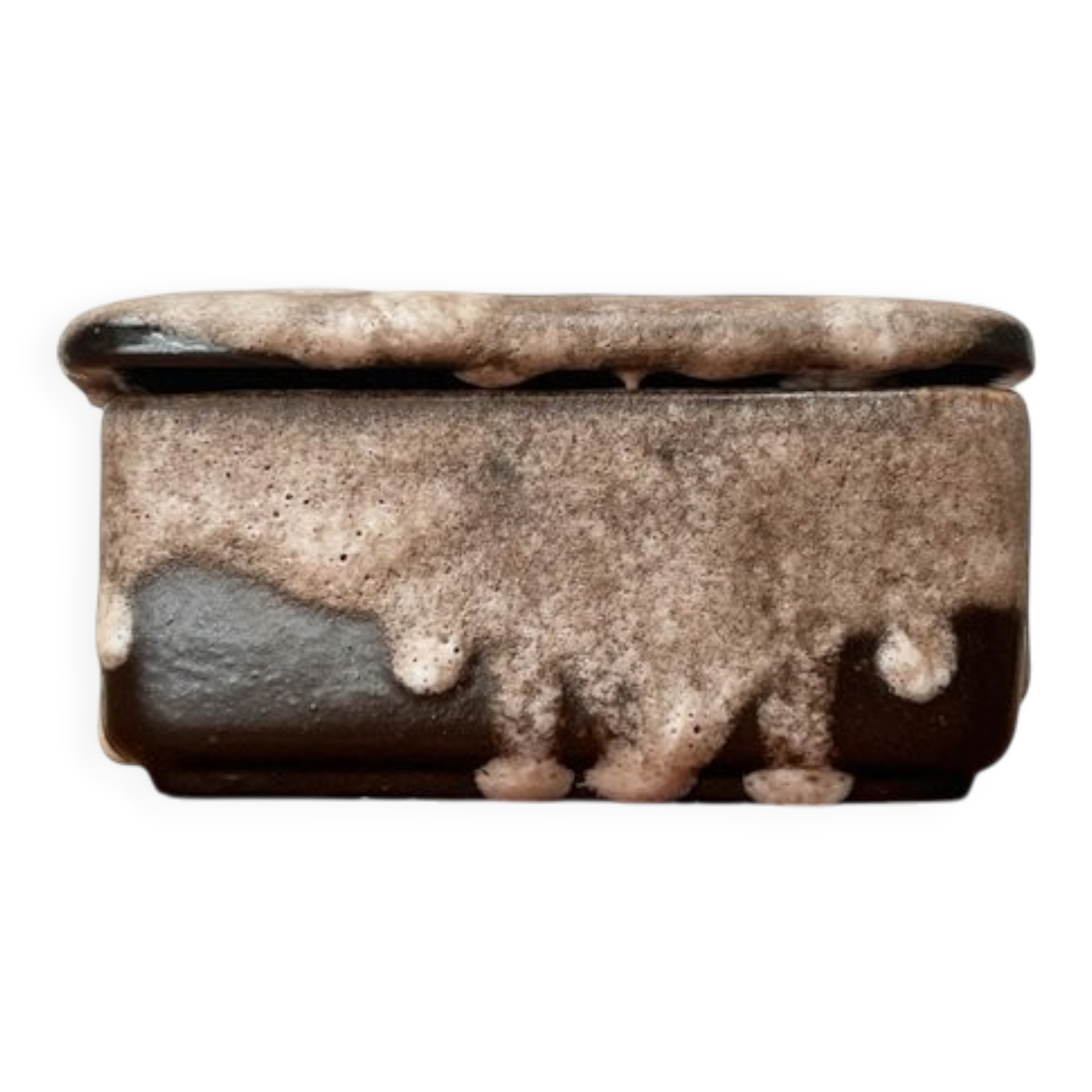 West German pottery box, fat lava WGP from the mid-century with lid, 1960s.