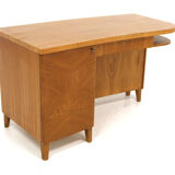 Scandinavian desk in elm, Swedish Modern, Sweden, 1940