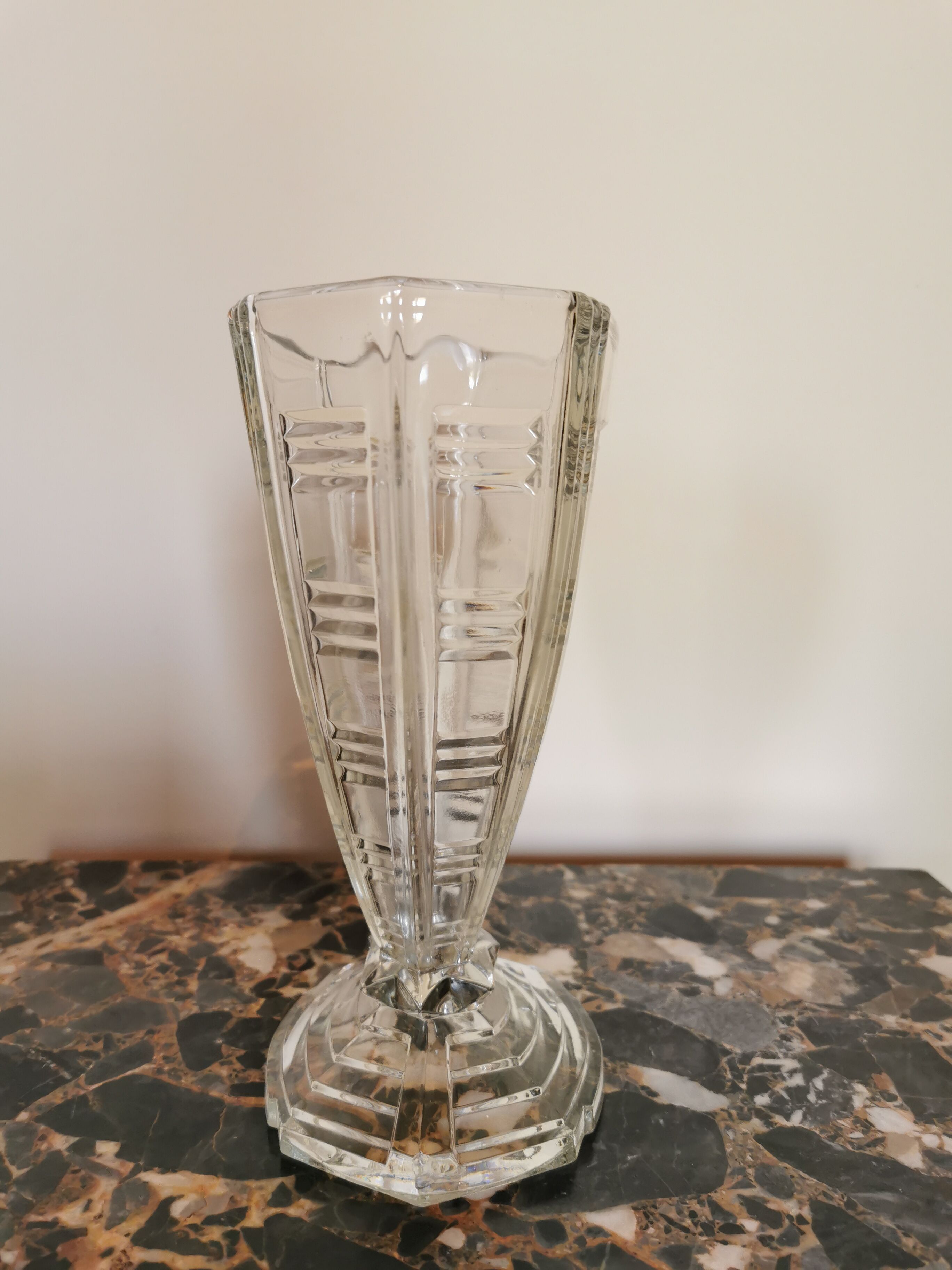 Art Deco vase in clear glass