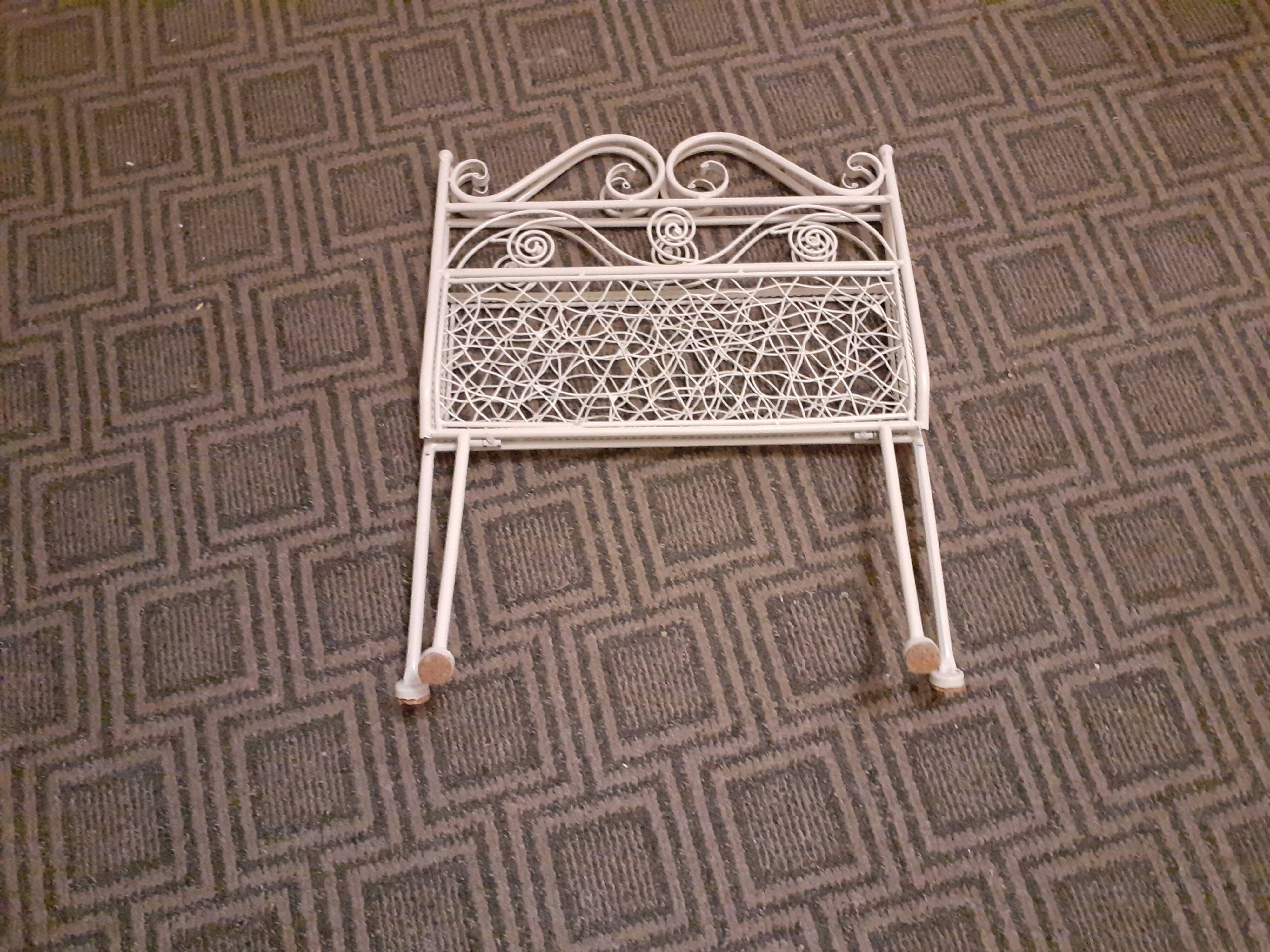 Metal magazine rack, Vintage forged iron magazine rack, folding ornament magazine rack